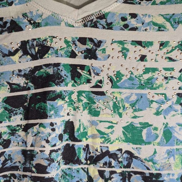 Style & Co Rhinestone top - Picture 2 of 3